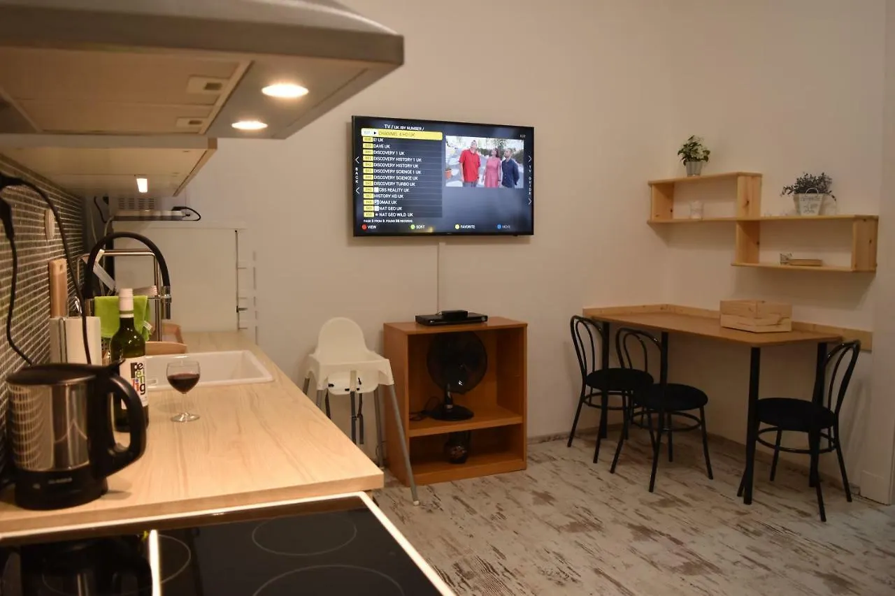 Lara Downtown Apartment Budapest Hungary