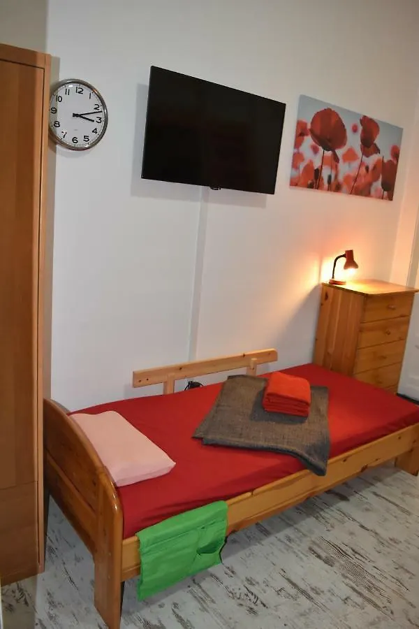 Lara Downtown Apartment Budapest